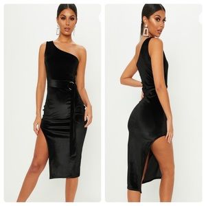 Black One Shoulder Velvet Midi